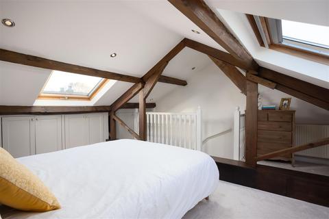 20 Albert Place, Horsforth, Leeds, LS18 5AE