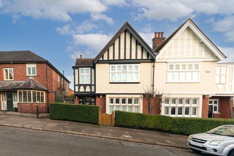 4 bedroom semi-detached house for sale, Meadhurst Road, Leicester