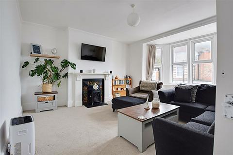 1 bedroom apartment for sale, 11 Endwell Road, Bexhill