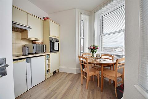 1 bedroom apartment for sale, 11 Endwell Road, Bexhill