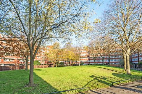 2 bedroom apartment for sale, Bullen Street, London