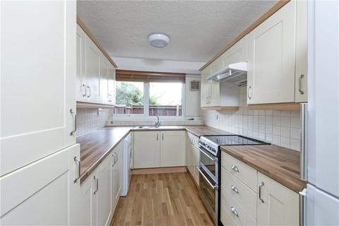 2 bedroom apartment for sale, Bullen Street, London