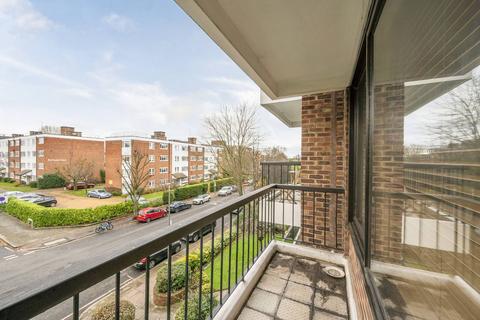 3 bedroom flat to rent, St Johns Avenue, Putney, London, SW15