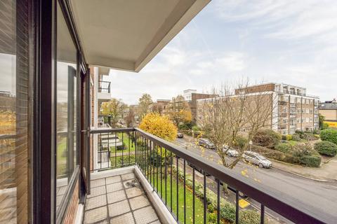 3 bedroom flat to rent, St Johns Avenue, Putney, London, SW15