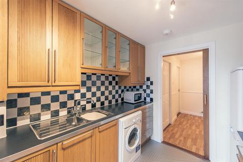 2 bedroom flat to rent, 6 Mitchell Court, Dollar FK14 7BF