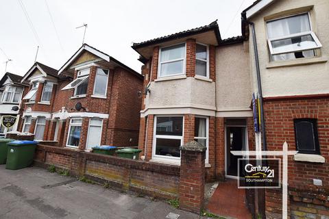 4 bedroom terraced house to rent, Newcombe Road, SOUTHAMPTON SO15