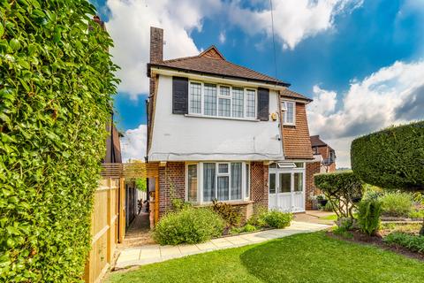 4 bedroom detached house for sale, Pytchley Crescent, Crystal Palace, SE19