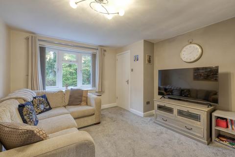 14 Bascote Close, Redditch, B97 5XF