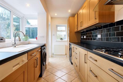 576 Allesley Old Road, Coventry, CV5 8GE