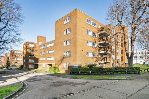 2 bedroom apartment for sale, Homefield Park, Sutton