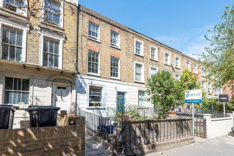 2 bedroom flat to rent, Kingsland Road, London E8