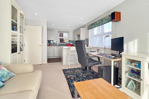 38 Blackthorn Close, Cambridge, CB4 1FZ