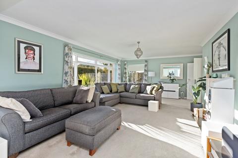 4 bedroom detached house for sale, Coastal Road, East Preston, BN16