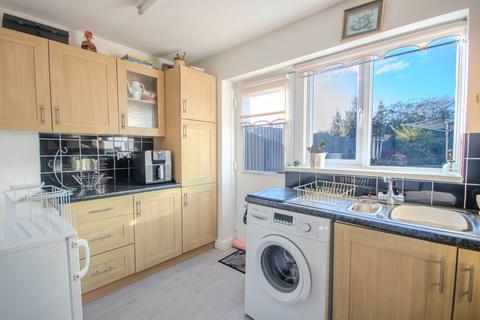 3 bedroom semi-detached house for sale, Clos Cyncoed, Caerphilly CF83