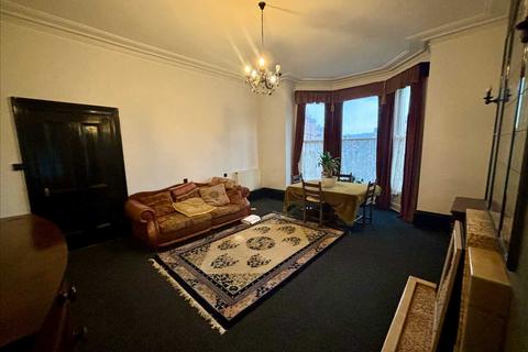 2 bedroom apartment for sale, Filey Road, Upper Ground Floor Flat, Scarborough