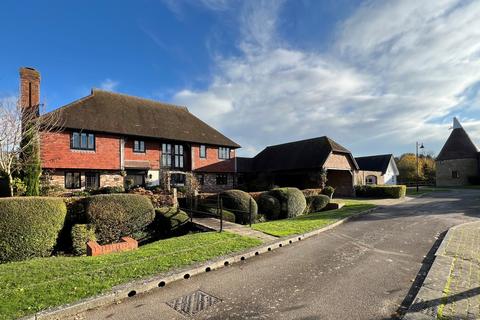 undefined, Chantry Park, Sarre, CT7