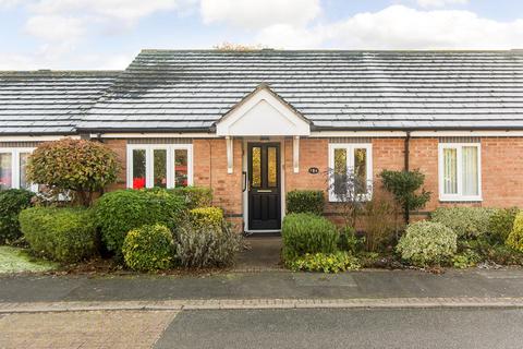 2 bedroom terraced bungalow for sale, Saxon Close, Market Harborough