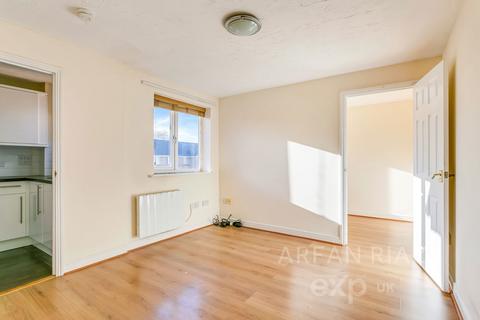 1 bedroom flat for sale, Windmill Drive, London NW2