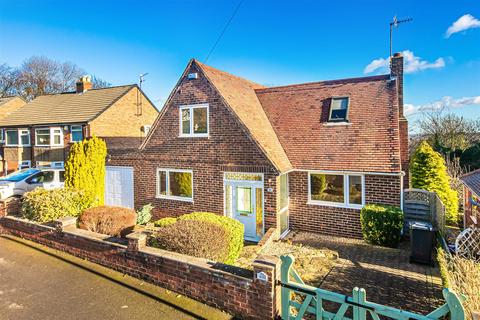 4 bedroom detached house for sale, 400 Halifax Road, Grenoside, S35 8PA