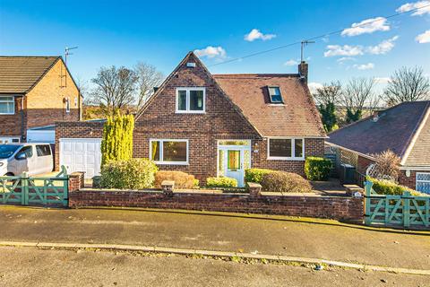 4 bedroom detached house for sale, 400 Halifax Road, Grenoside, S35 8PA