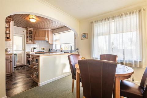 400 Halifax Road, Grenoside, Sheffield, S35 8PA