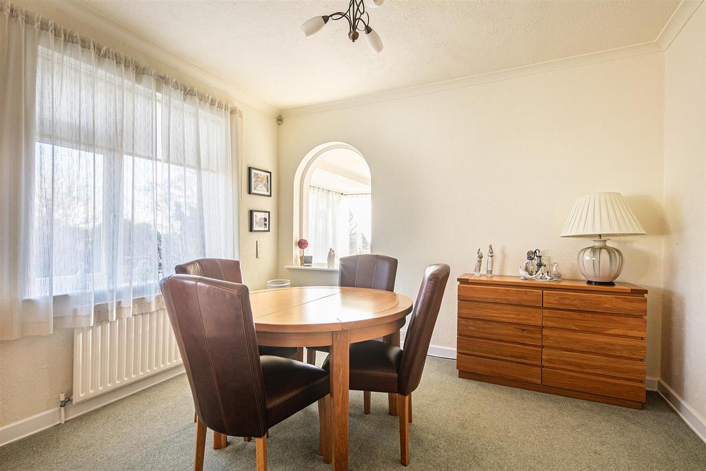 Dining area in kitchen