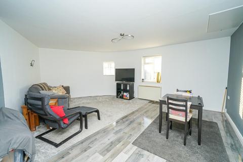 1 bedroom maisonette for sale, Church Road, Slapton, Leighton Buzzard