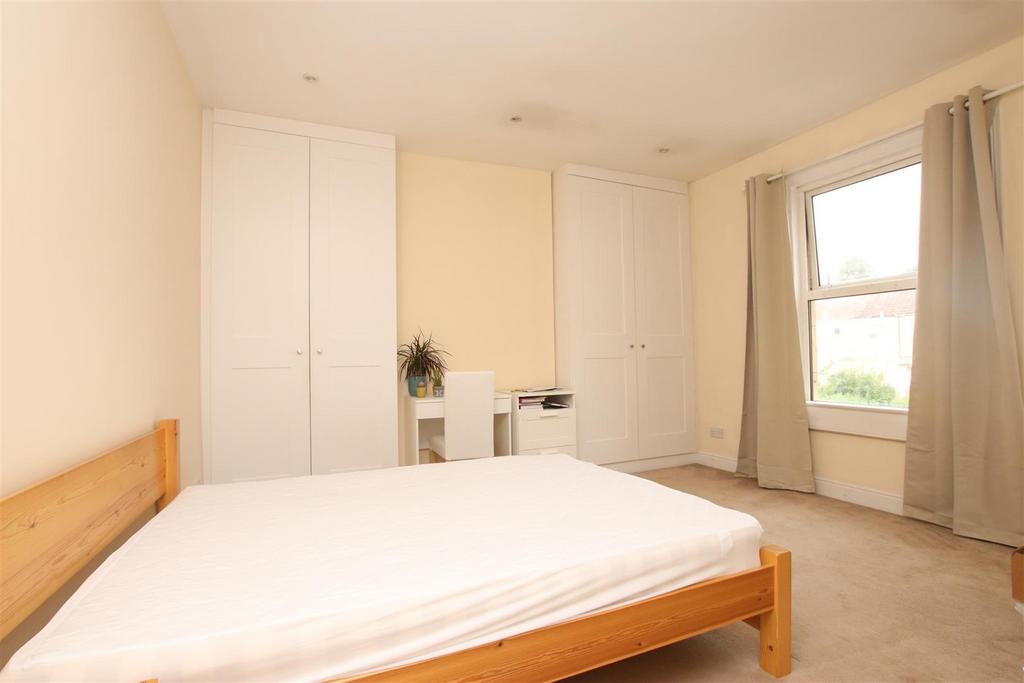 Bedroom.JPG