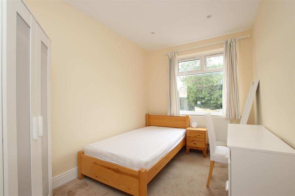 Bedroom.JPG