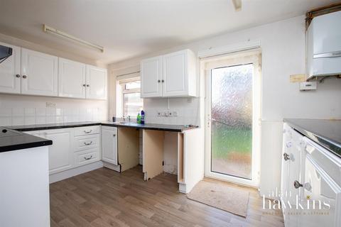 3 bedroom end of terrace house for sale, Pendennis Road, Freshbrook