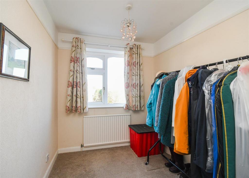 12 Hall Farm Road - Bedroom 4.jpg