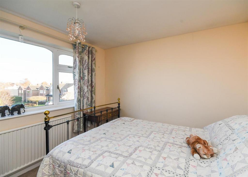 12 Hall Farm Road - Bedroom 2.jpg