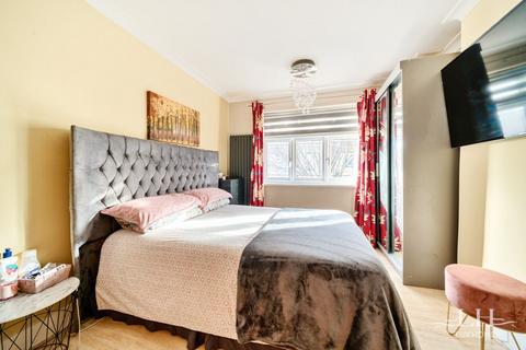 143 Wellington Road, East Ham, London, E6 6EB