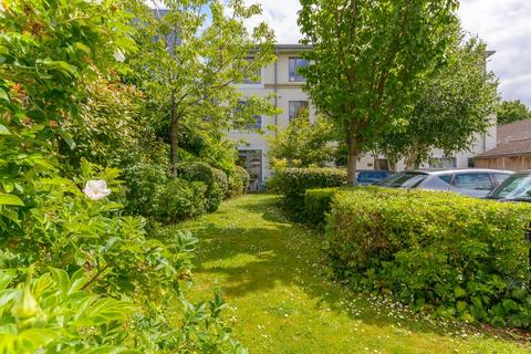 1 bedroom flat for sale, Gloucester Road, Bishopston