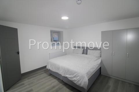 Studio to rent, High Town Road Luton LU2 0DN