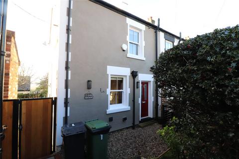 2 bedroom end of terrace house to rent, The Mount, Heswall, Wirral, CH60