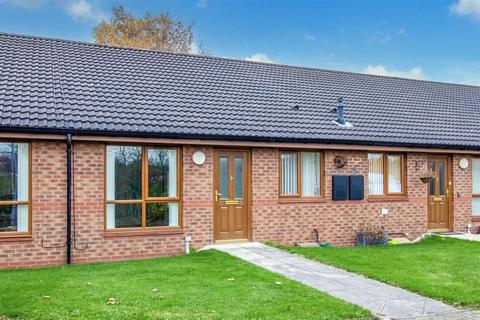 2 bedroom terraced bungalow for sale, Fairway Meadows, Normanton WF6