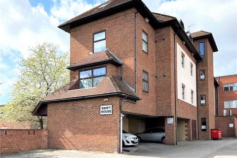 1 bedroom apartment for sale, Market Place, Wokingham, Berkshire