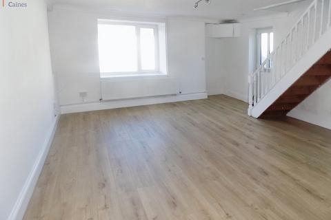 3 bedroom end of terrace house for sale, Neath Road, Resolven, Neath, Neath Port Talbot. SA11 4AA