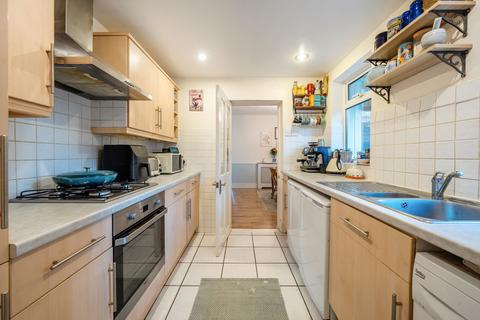160 Chipstead Valley Road, Coulsdon, CR5 3BB