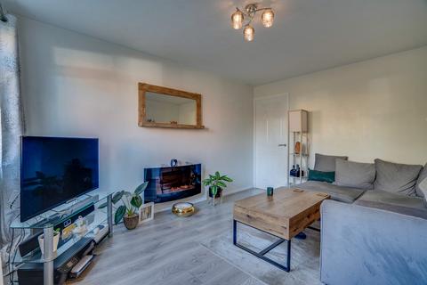 19 Friars Croft, Netley Abbey, Southampton, SO31 5PZ