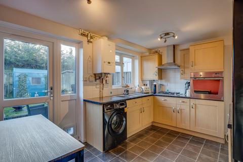 19 Friars Croft, Netley Abbey, Southampton, SO31 5PZ