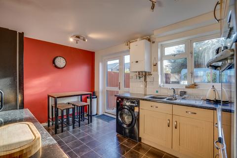19 Friars Croft, Netley Abbey, Southampton, SO31 5PZ