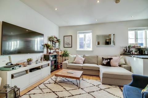 2 bedroom flat for sale, Georgian Square, Leeds, West Yorkshire, LS13