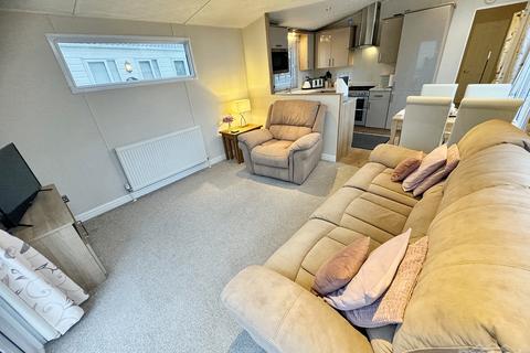 2 bedroom lodge for sale, The Yealands, South Lakeland Leisure Village LA6