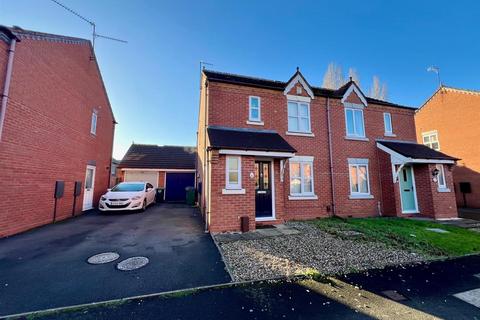 3 bedroom semi-detached house for sale, Mary Macarthur Drive, Cradley Heath, B64 5EN