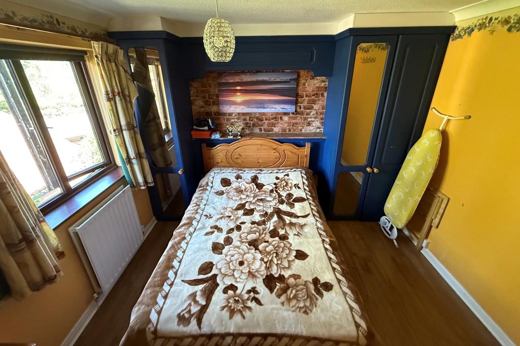 Wedgewood bedroom