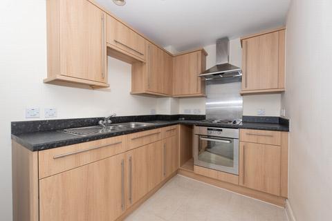 2 bedroom apartment for sale, Coombe Way, Farnborough, GU14