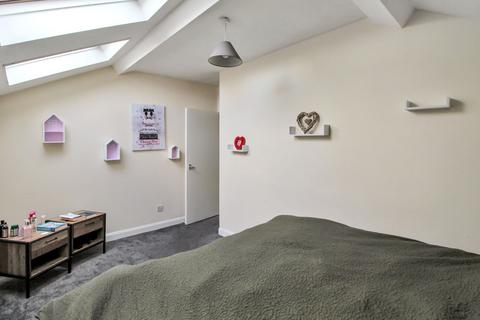 Flat 11, 140 - 142 Whetstone Lane, Birkenhead, CH41 2TQ