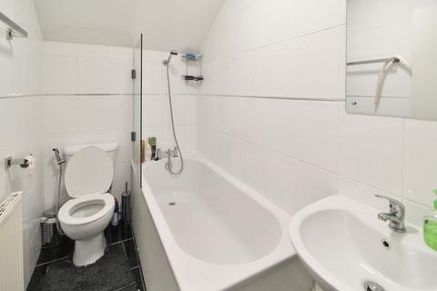 Flat 11, 140 - 142 Whetstone Lane, Birkenhead, CH41 2TQ